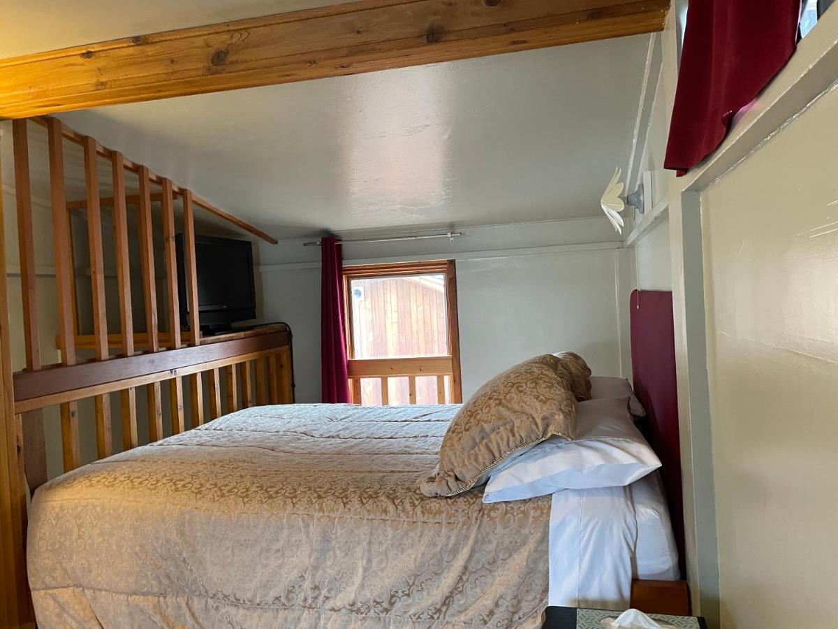 Luna Bed & Breakfast Grand Forks Dış mekan fotoğraf